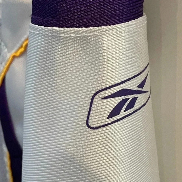 Reebok Brett Favre #4 Vikings Jersey NFL Authentic On Field Sz: Youth L (14-16) - Picture 6 of 7